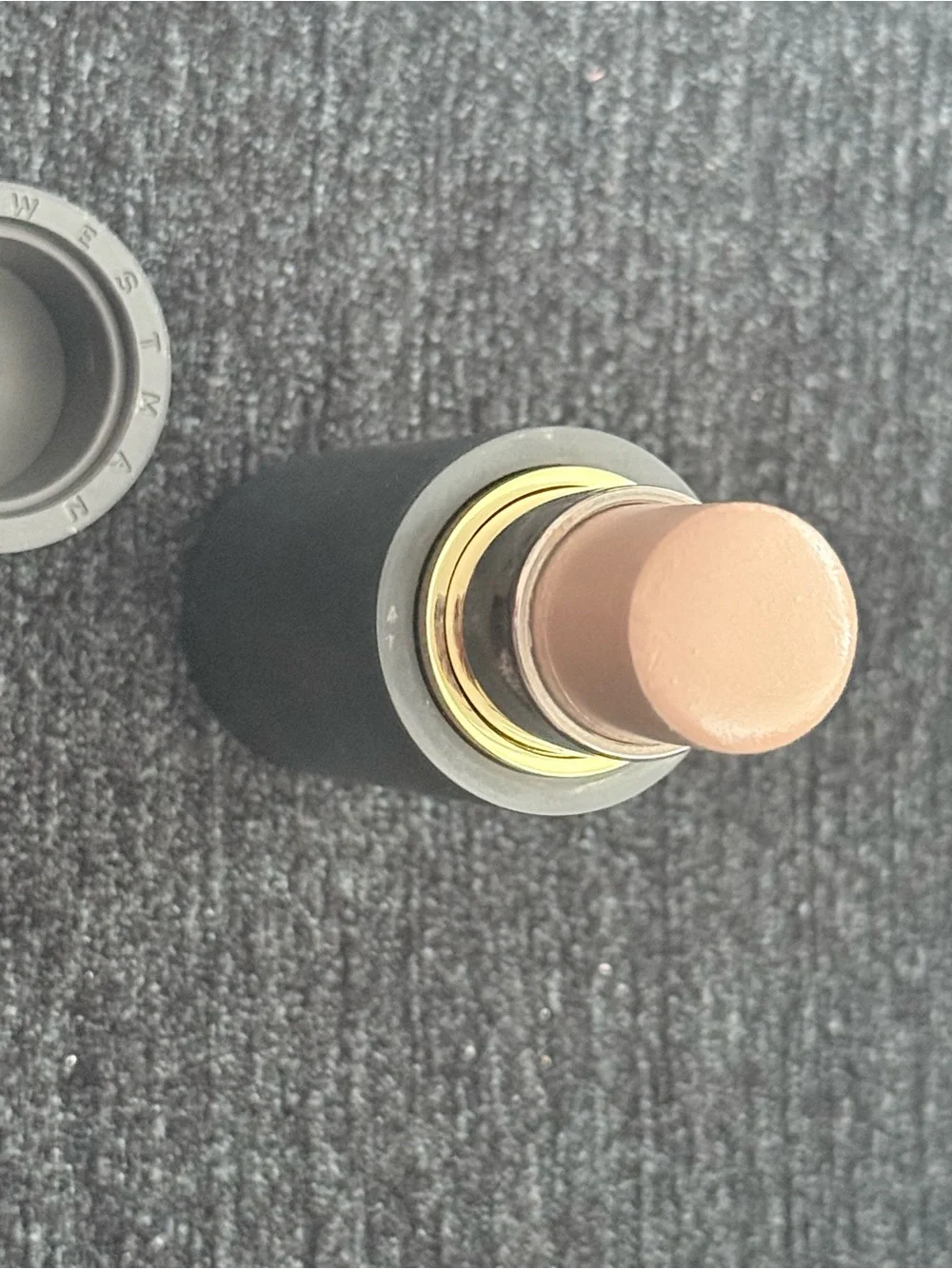 Westman Atelier face trace contour stick- biscuit